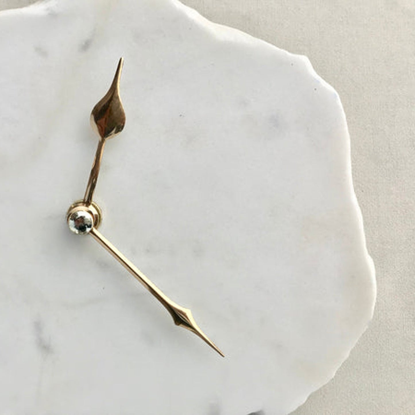 Hand chipped Large Irregular Shaped White Marble Desk/Wall Clock/Personalised Momento-2