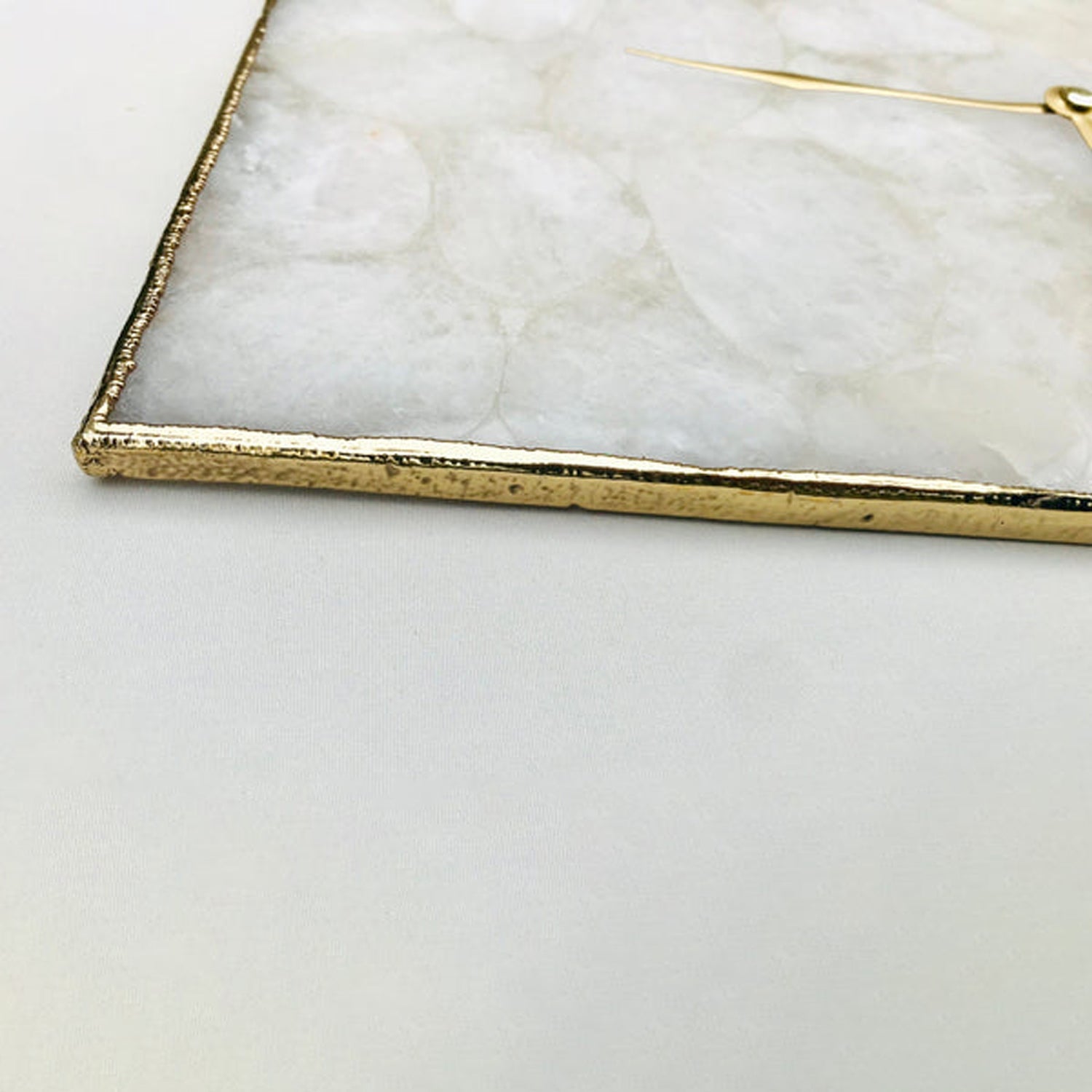 White Crystal Agate Large Wall Clock/Personalised Momento-2